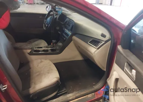 2015 Hyundai Sonata Se z USA, uszkodzony, nr VIN 5NPE24AF5FH126019